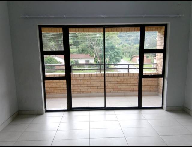 2 BEDROOM PROPERTY TO RENT IN PRESTBURY